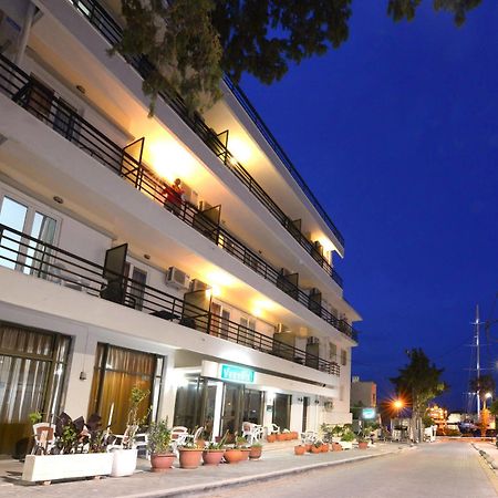 Veroniki Hotel コス・タウン エクステリア 写真